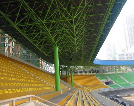 漳平体育场看台网架工程